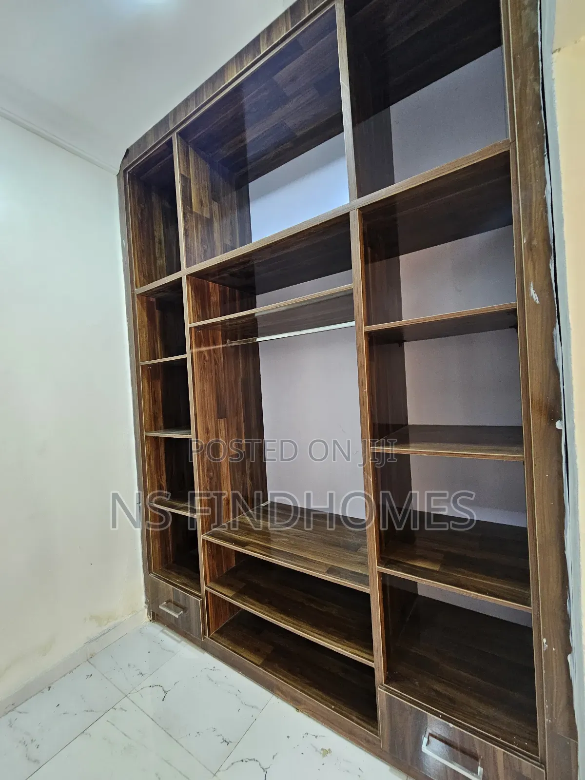 3bdrm Bungalow in Pillar 2 Estate for sale