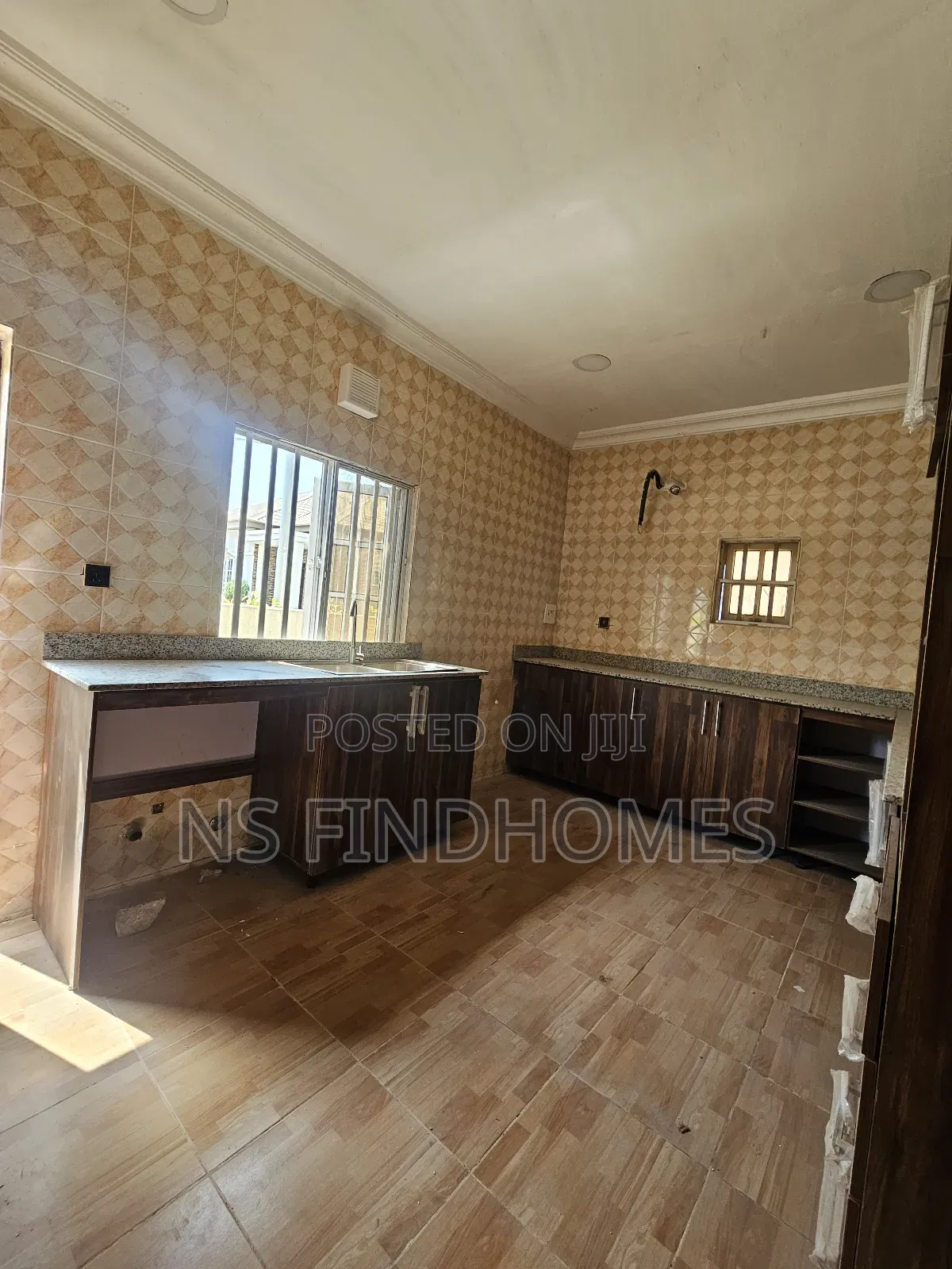 3bdrm Bungalow in Pillar 2 Estate for sale