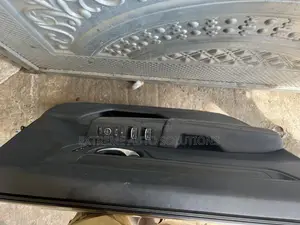 Honda Cr-v 2023 Door