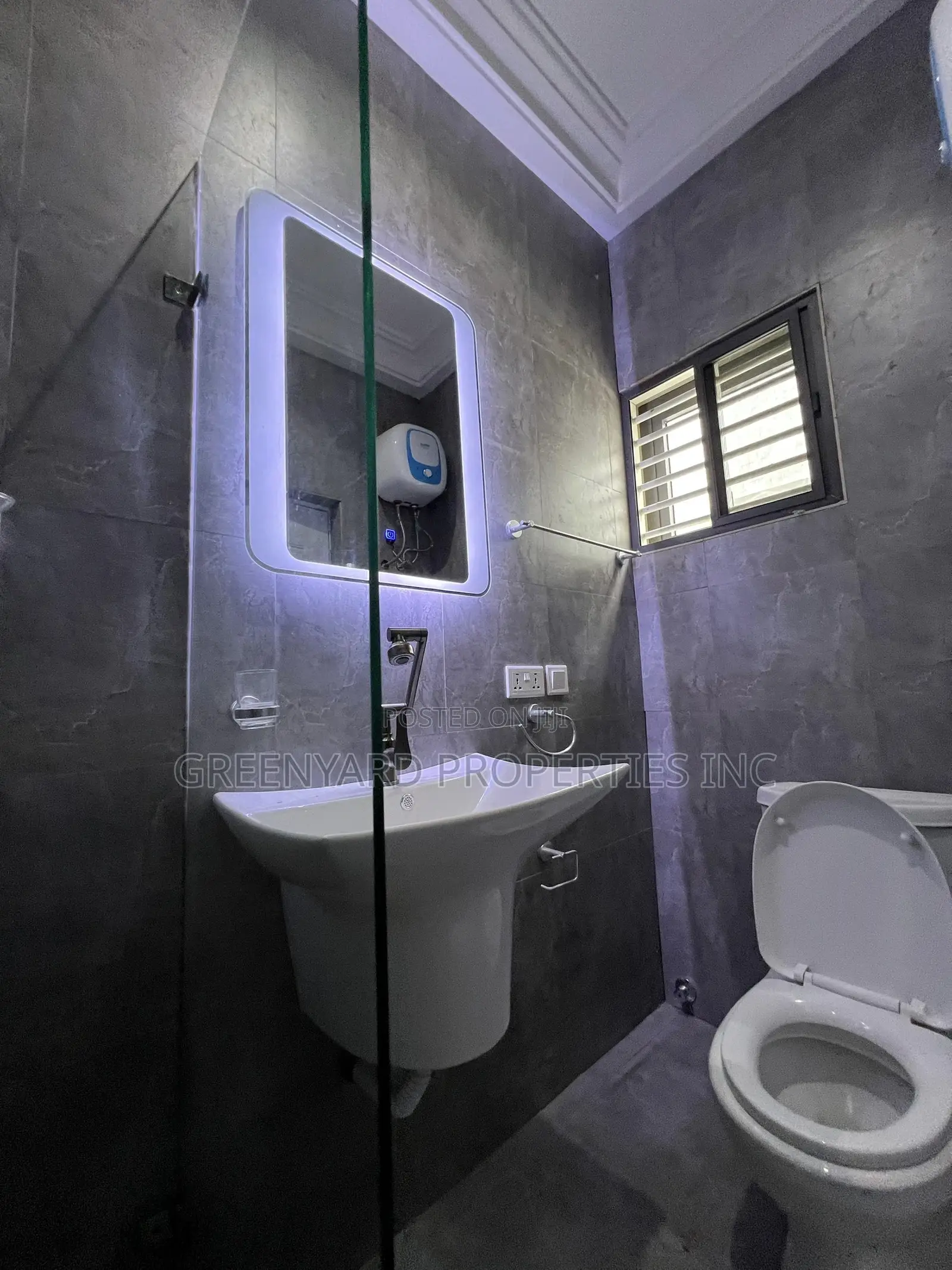 3bdrm House in Agbogba, North Legon for sale