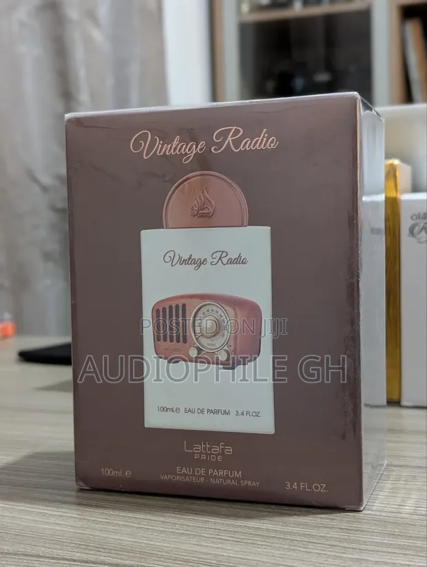Lattafa Pride Vintage Radio ギフトセット 香水 Lattafa Pride