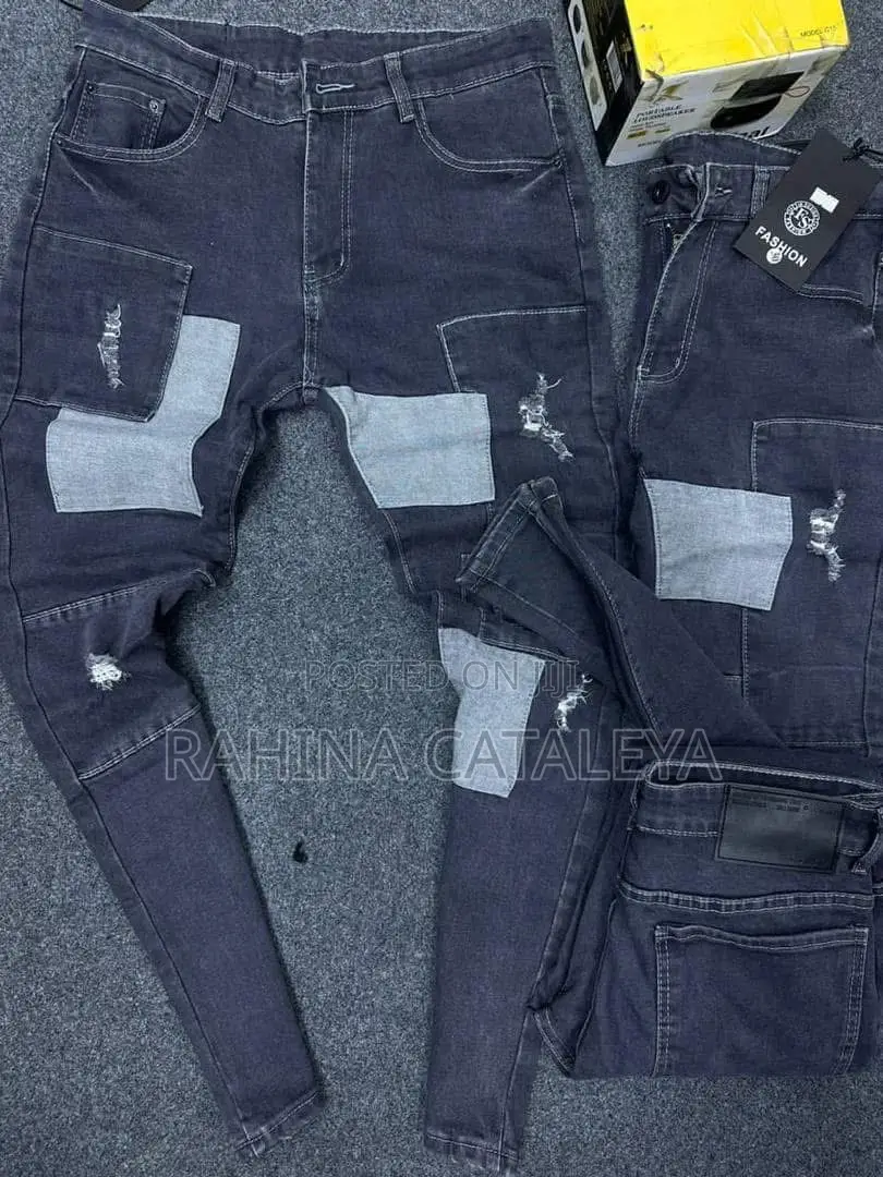 Men Qualify Jeans