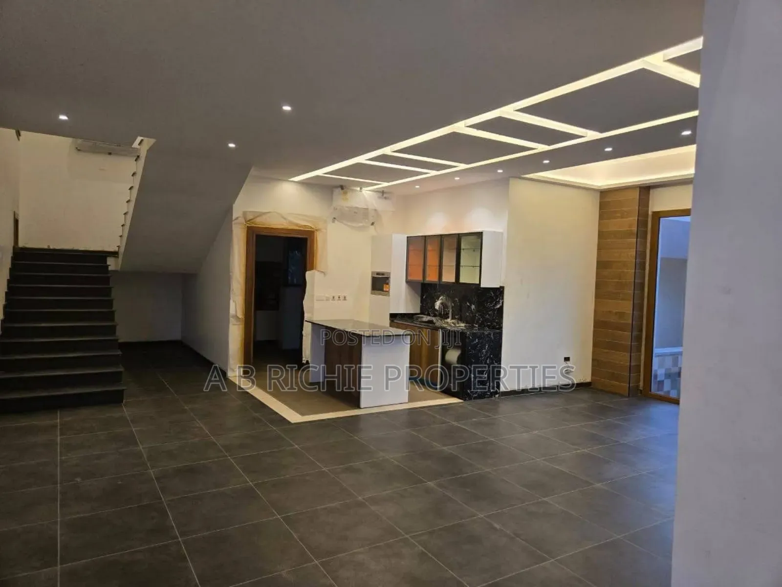 4bdrm House in Ab Richie Properties, Haatso for sale