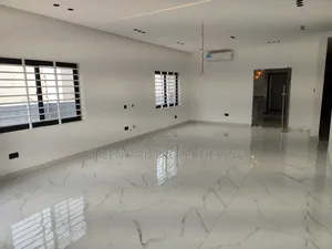 3bdrm House in Oyarifa for sale