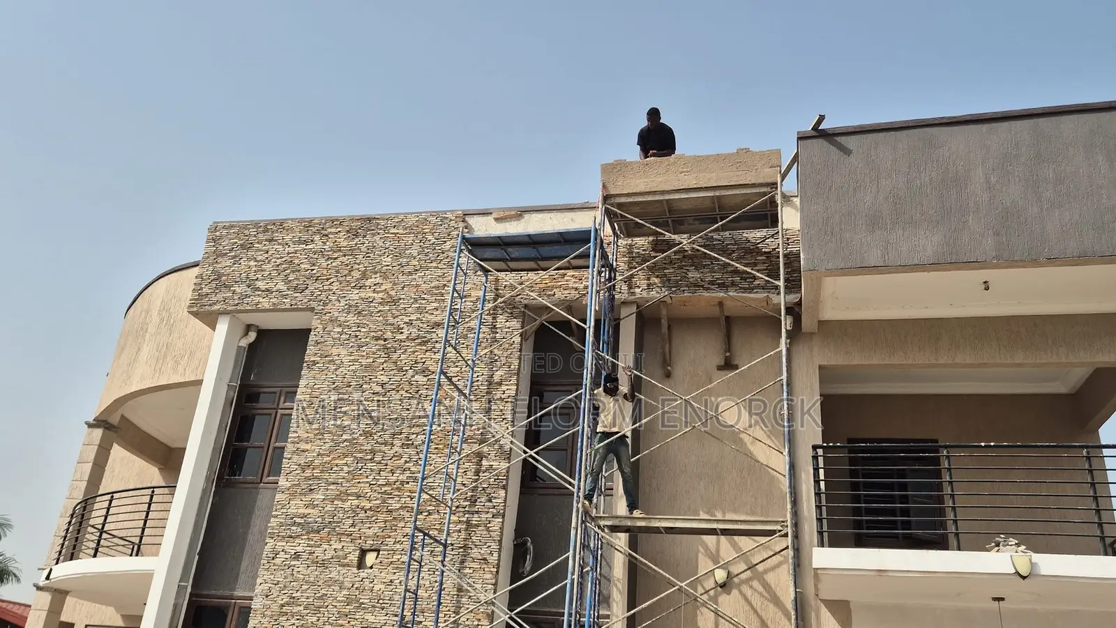 We Are a Good Team Stone Workers , Call Us for Good Service