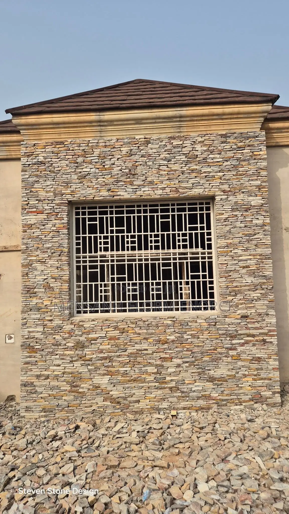 We Are a Good Team Stone Workers , Call Us for Good Service