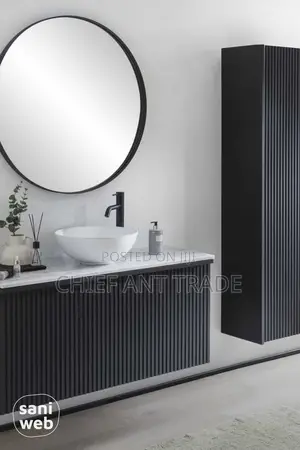 Mirror With Borders. 1171/1071