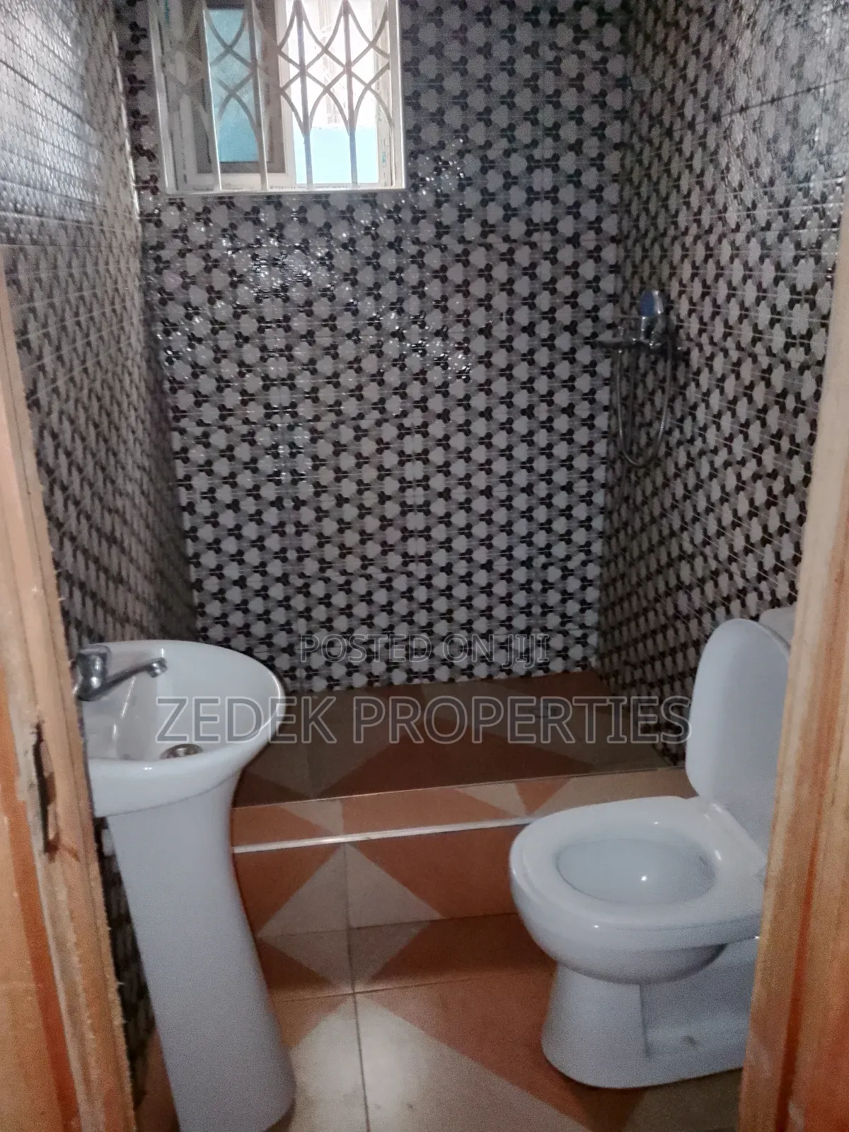 1bdrm Apartment in Kwabennya Acp-Franko, Ga East Municipal for rent