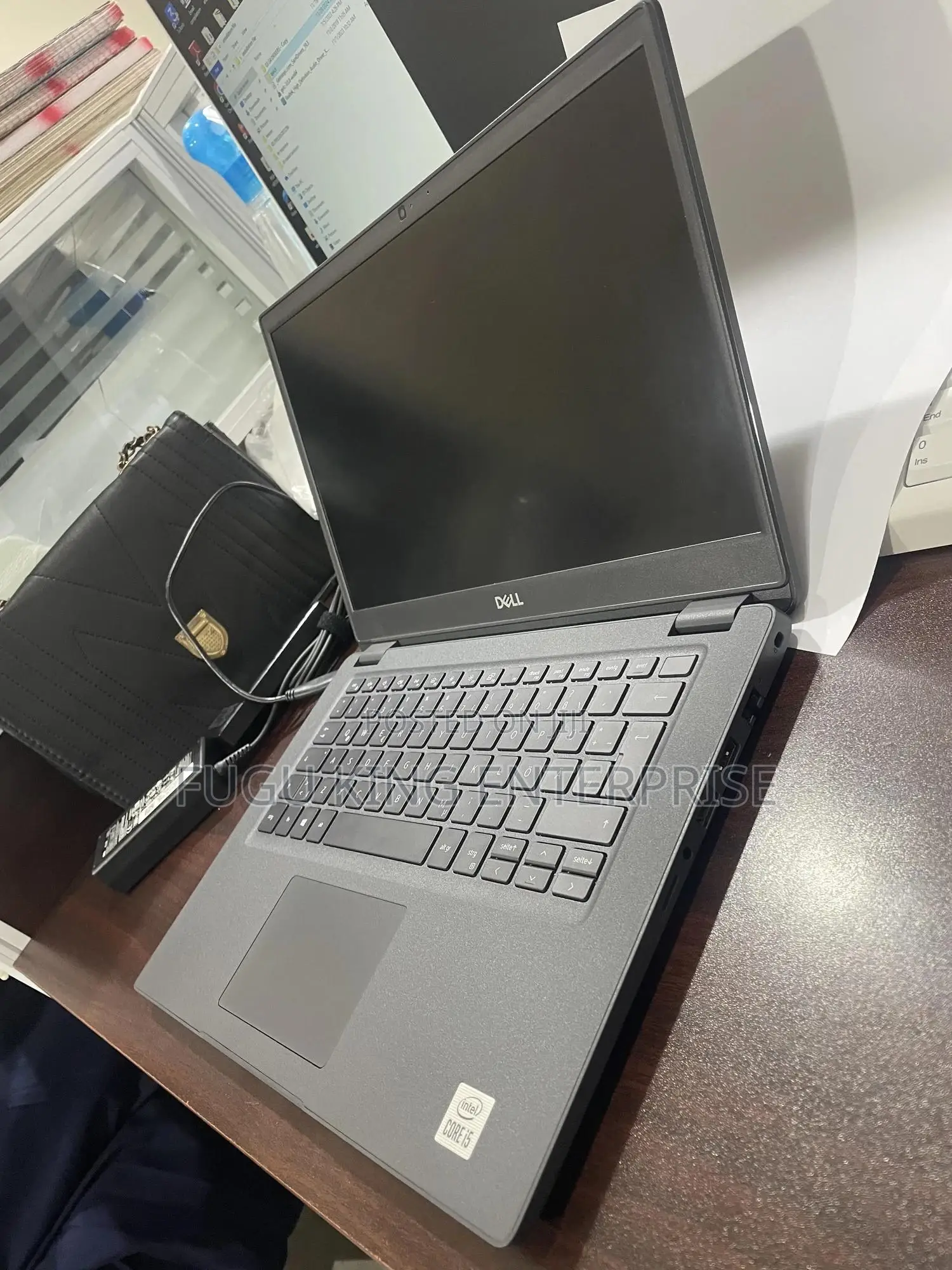 New Laptop Dell Latitude 3410 8GB Intel Core I5 SSD 256GB