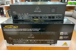 Behringer S32 32-Channel Stage Box