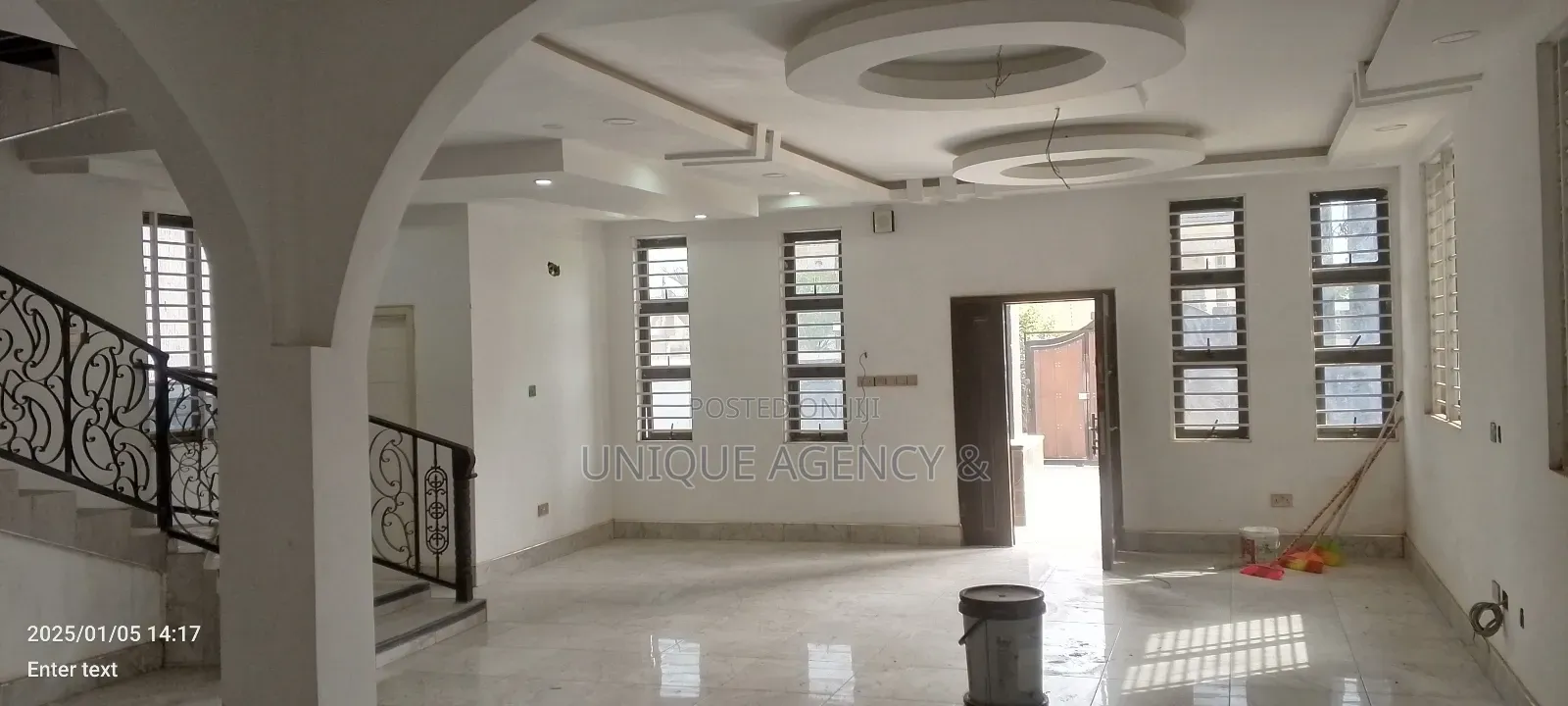 3bdrm Duplex in East Legon for sale