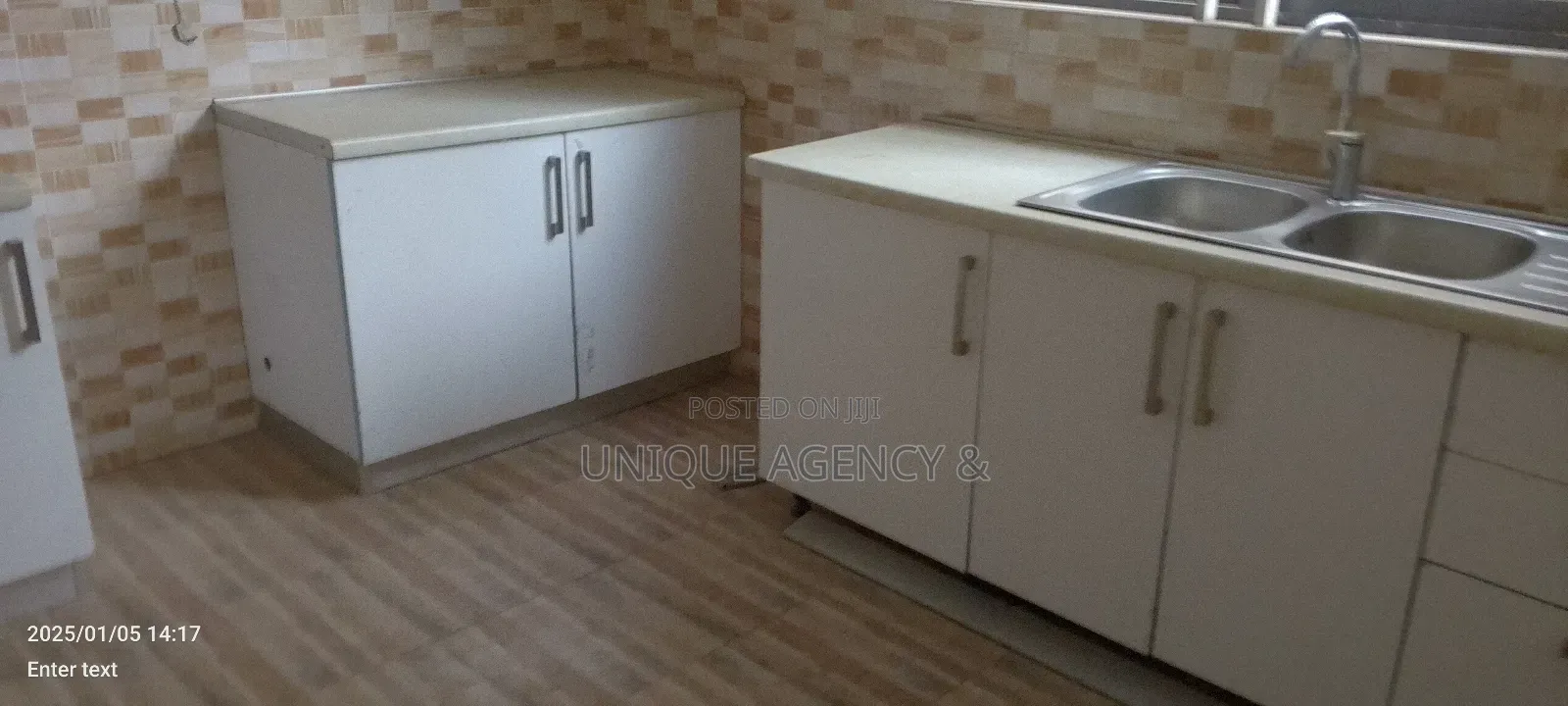3bdrm Duplex in East Legon for sale
