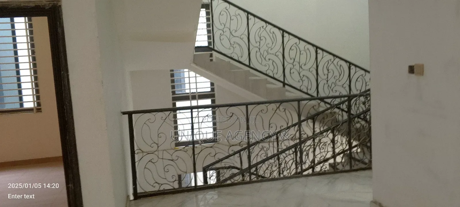 3bdrm Duplex in East Legon for sale