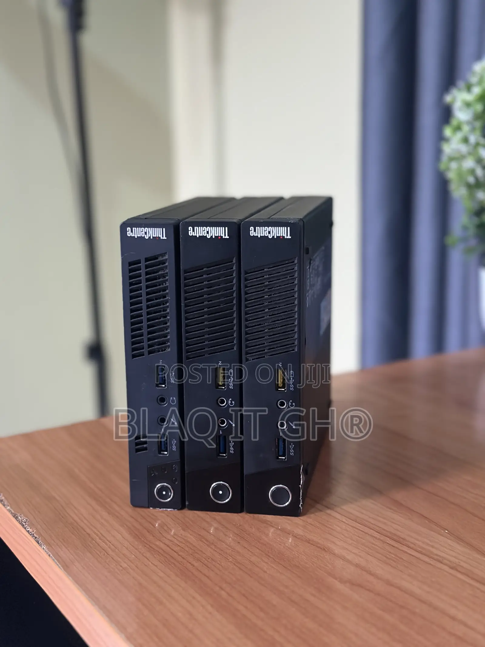 Desktop Computer Lenovo ThinkCentre M720 4GB Intel Core i3 HDD 500GB