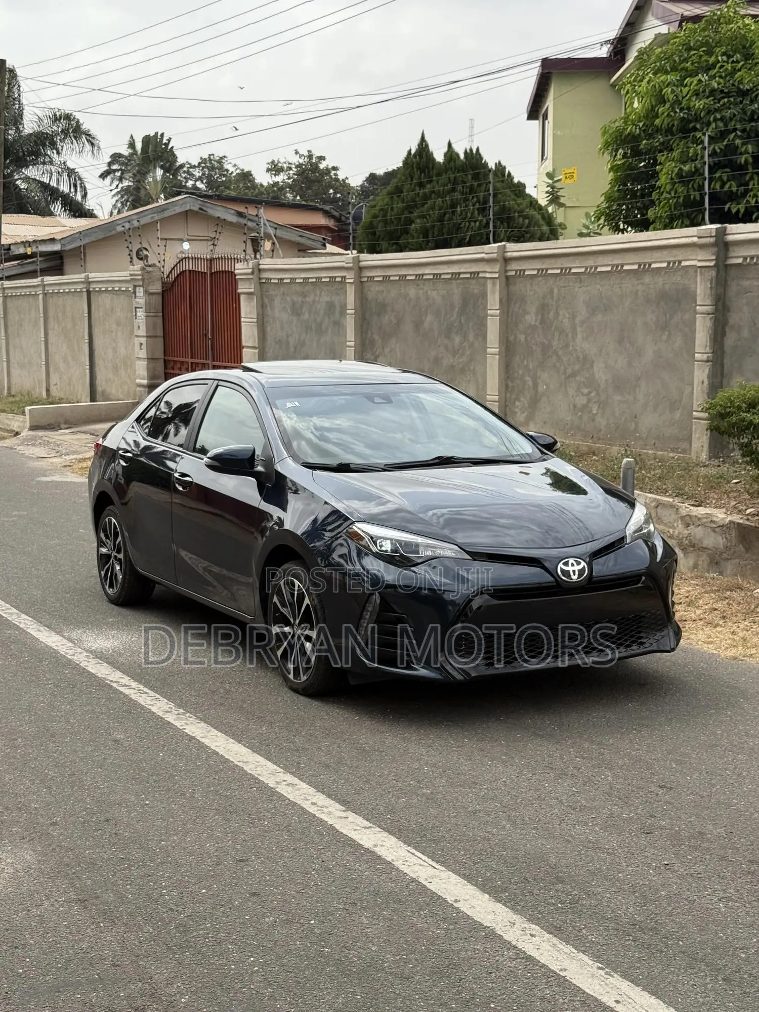 Toyota Corolla SE 4dr Sedan (1.8L 4cyl CVT) 2017 Black