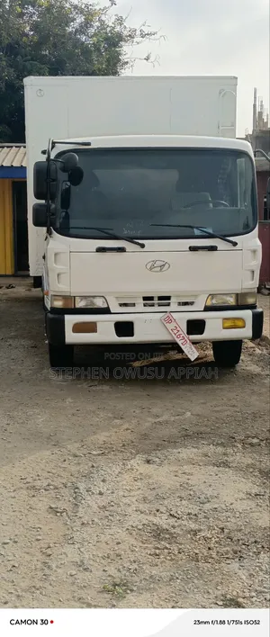 Hyundai 5 Tons Container 20 Fit