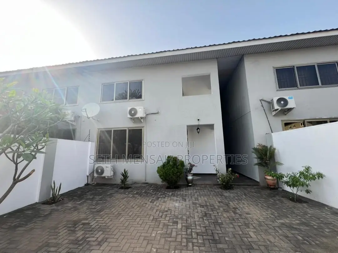 3bdrm House in Skm, Cantonments for rent