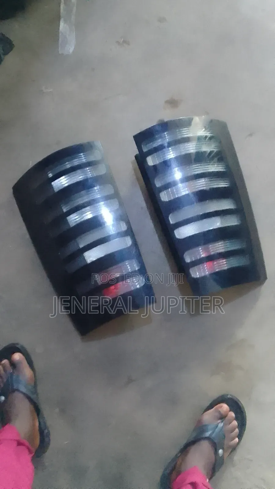 Toyota Sienta Tail Light Pair