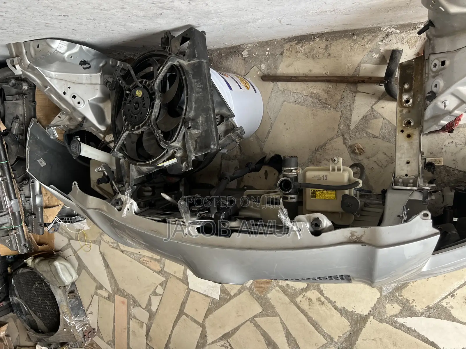 Toyota Yaris Front Cut 2007 2012