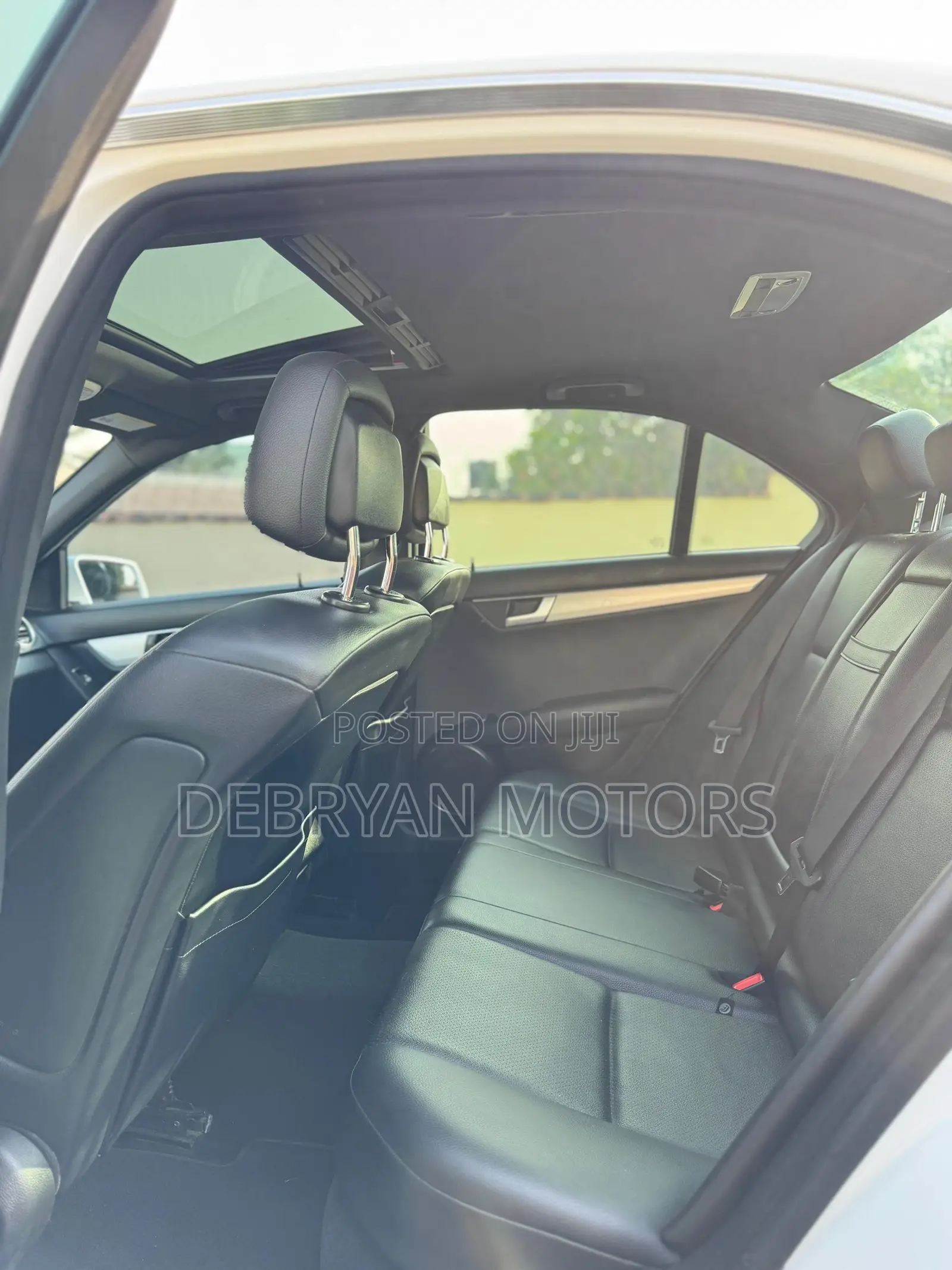 Mercedes-Benz C250 2014 White