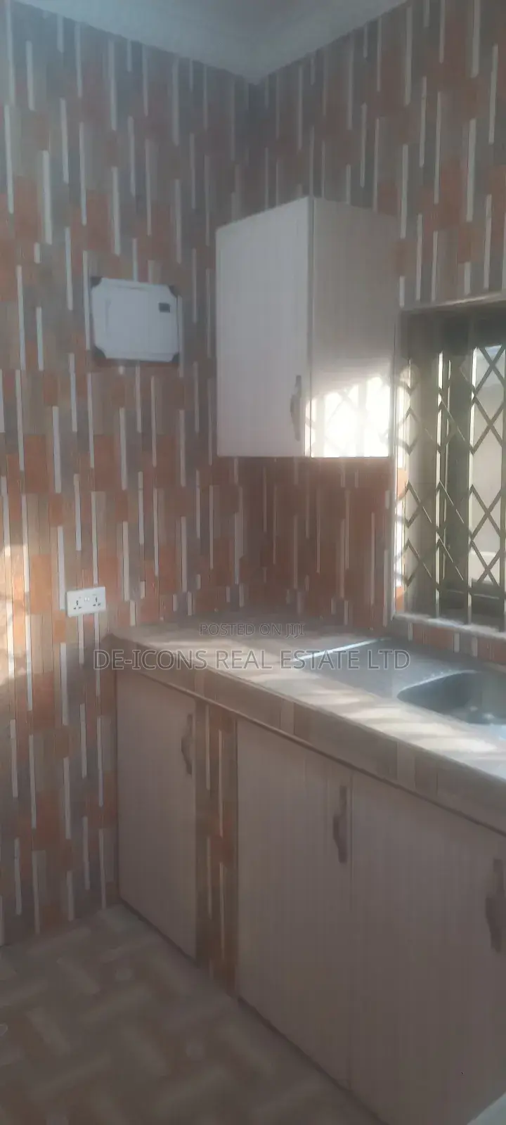 2bdrm Apartment in De-Icons Real Estate, Ga South Municipal for rent