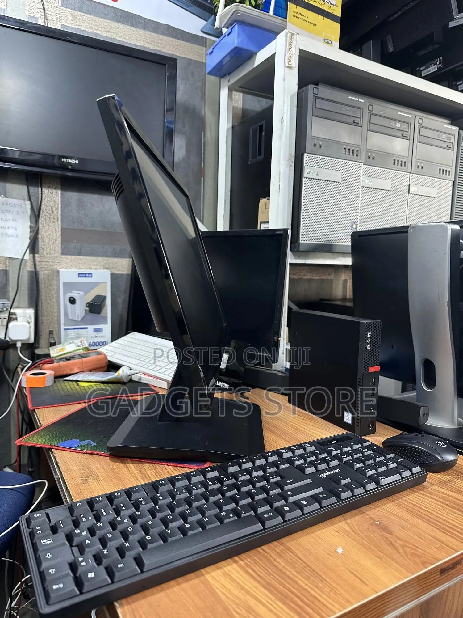 Desktop Computer Lenovo ThinkCentre M910 4GB Intel Core I5 HDD 500GB