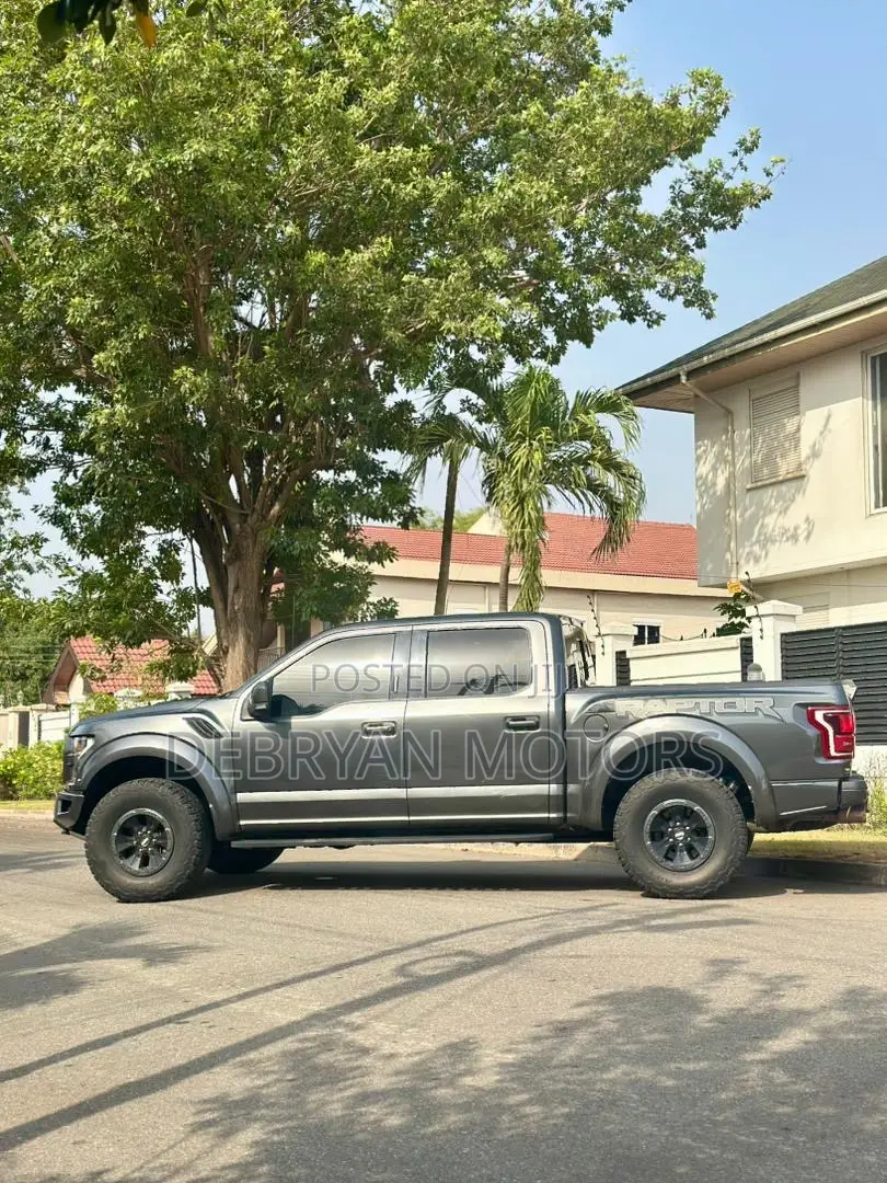Ford F-150 2018 Gray