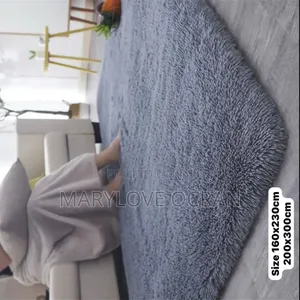 Fluffy Centre Carpet