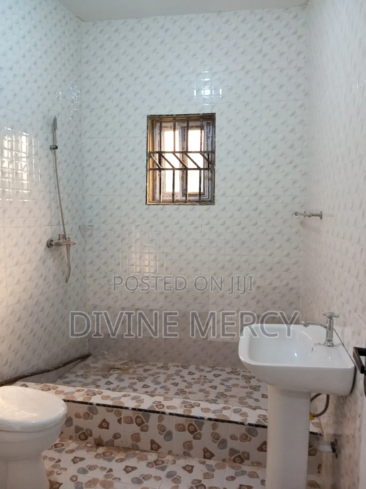 3bdrm Bungalow in Green Estate Kasoa, Awutu Senya East Municipal