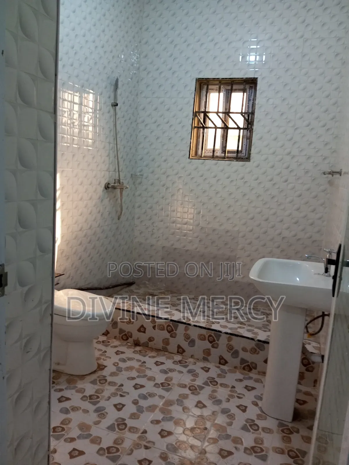 3bdrm Bungalow in Green Estate Kasoa, Awutu Senya East Municipal