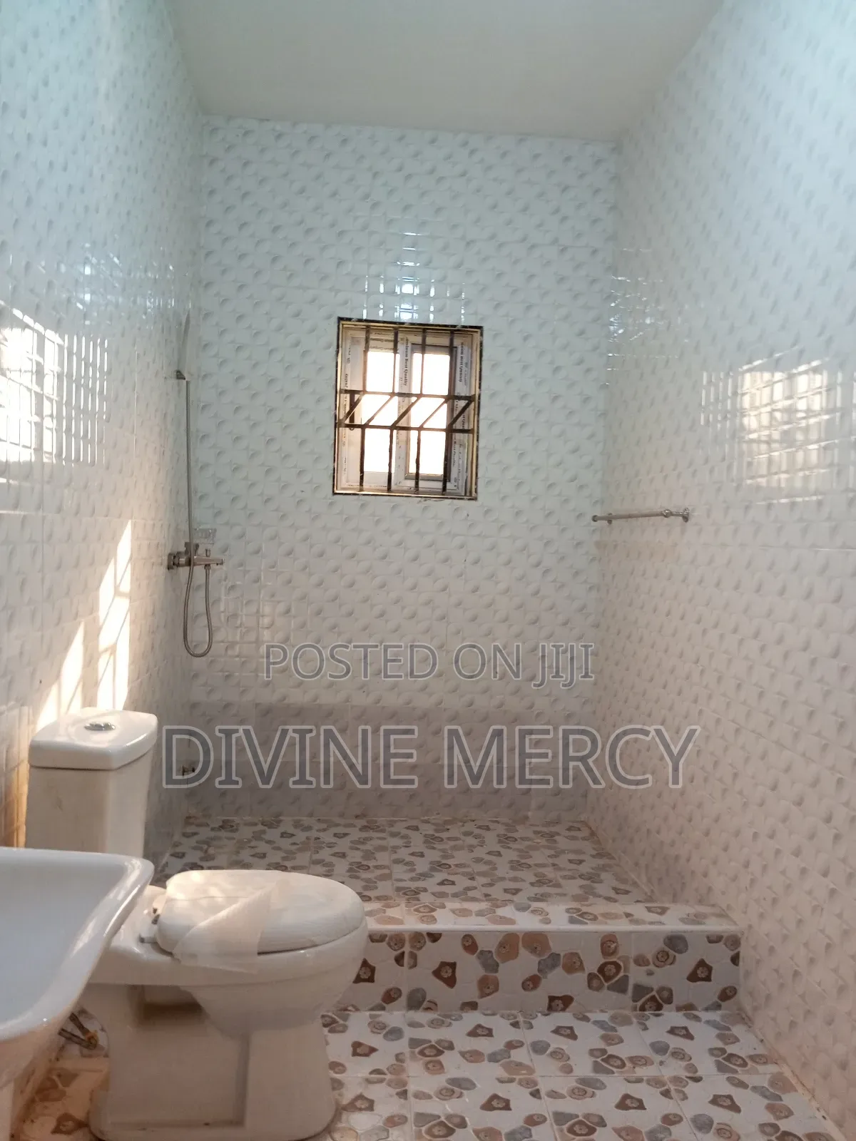 3bdrm Bungalow in Green Estate Kasoa, Awutu Senya East Municipal
