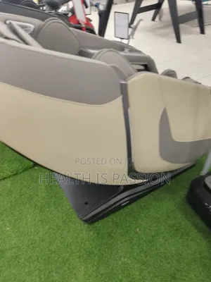 Advanced Massage Chair With Zego Gravity And Bluetooth