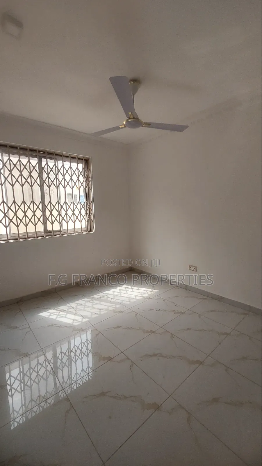 3bdrm Apartment in Kg.Franco Properties, Spintex for sale
