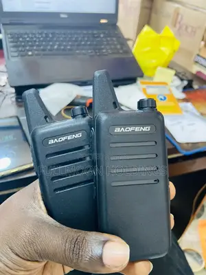 Professional Walkie Talkie Two Way Radio 1 Pair