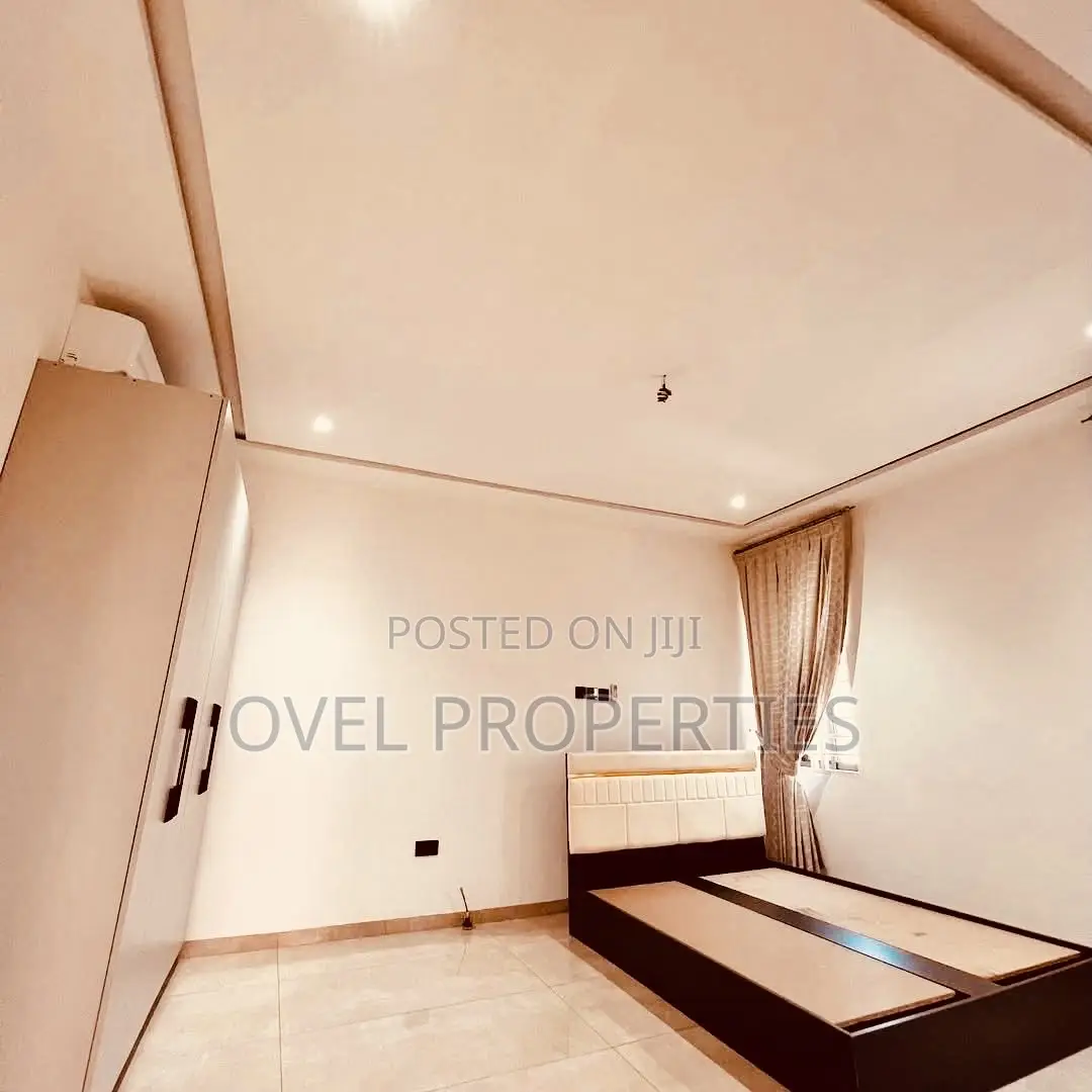 Furnished 4bdrm Mansion in Racks, Ashaley Botwe for sale
