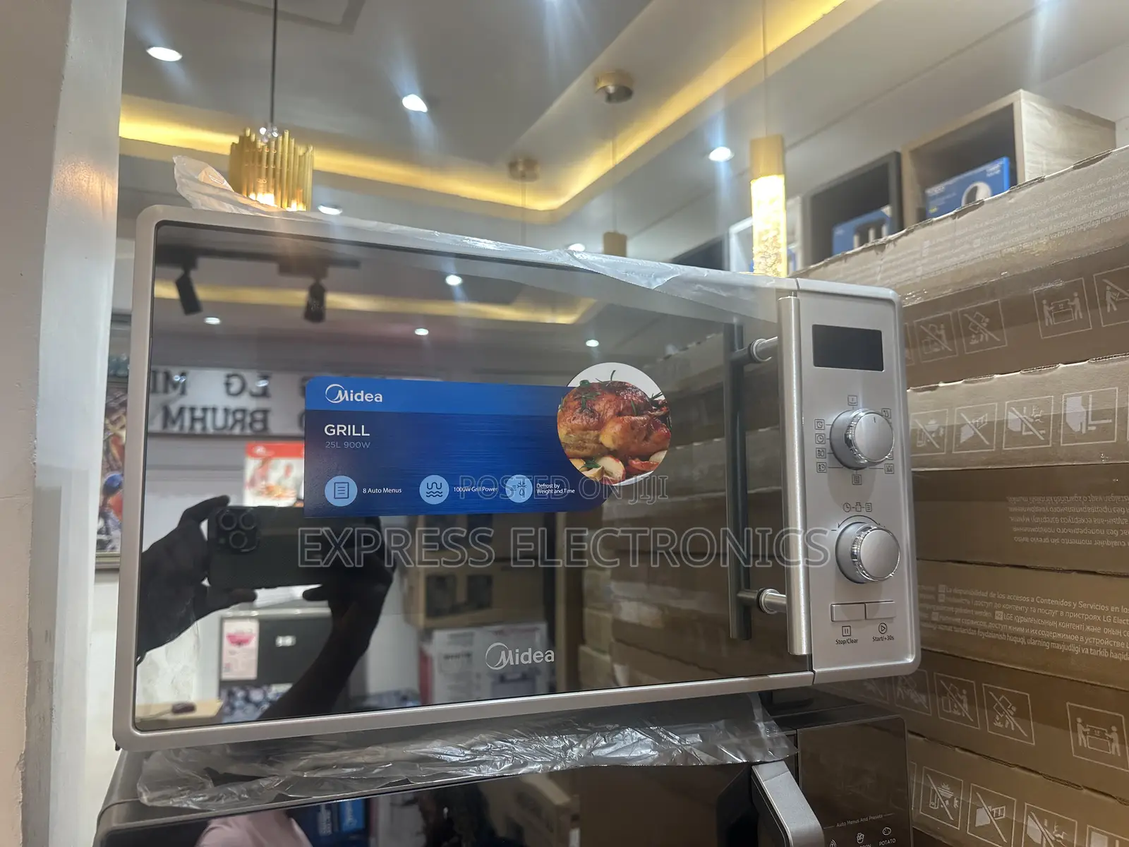 Durable Materials Microwave Oven 25L Midea