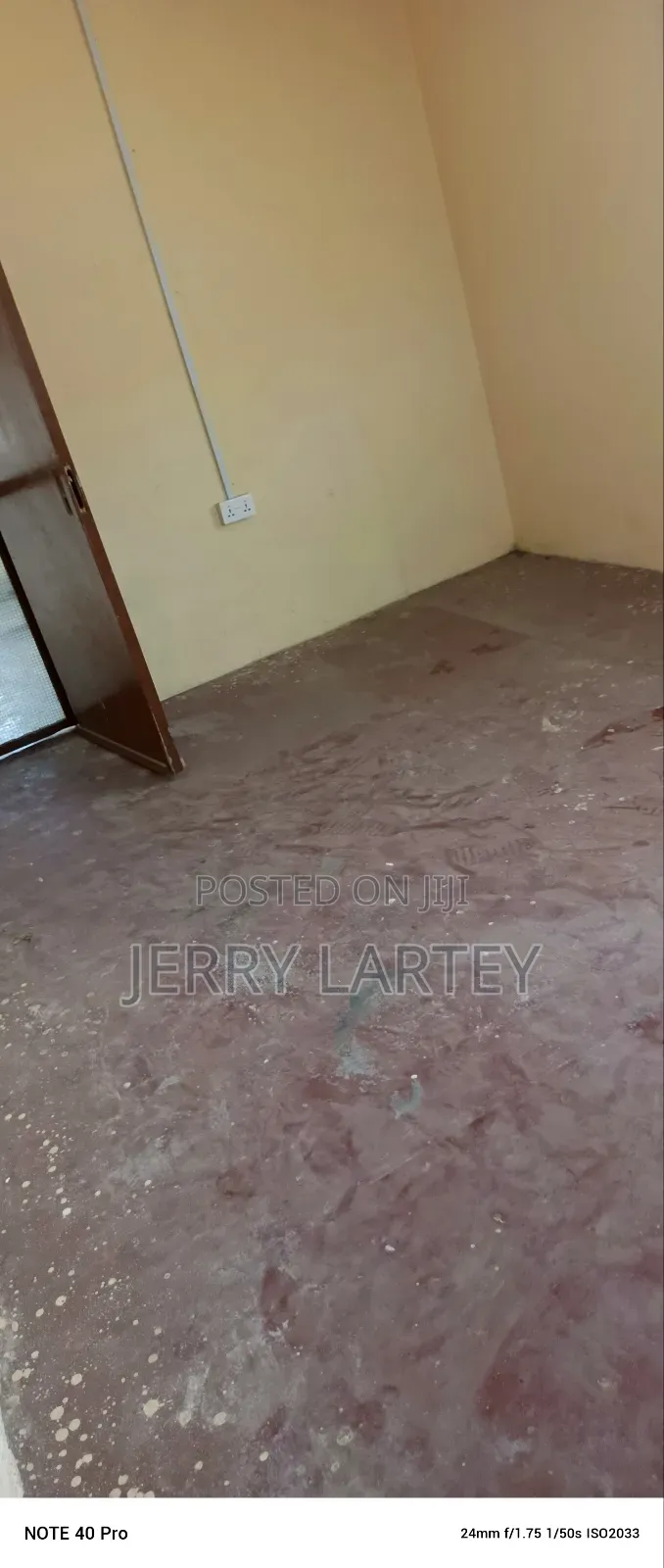 1bdrm Apartment in Dansoman Children for rent