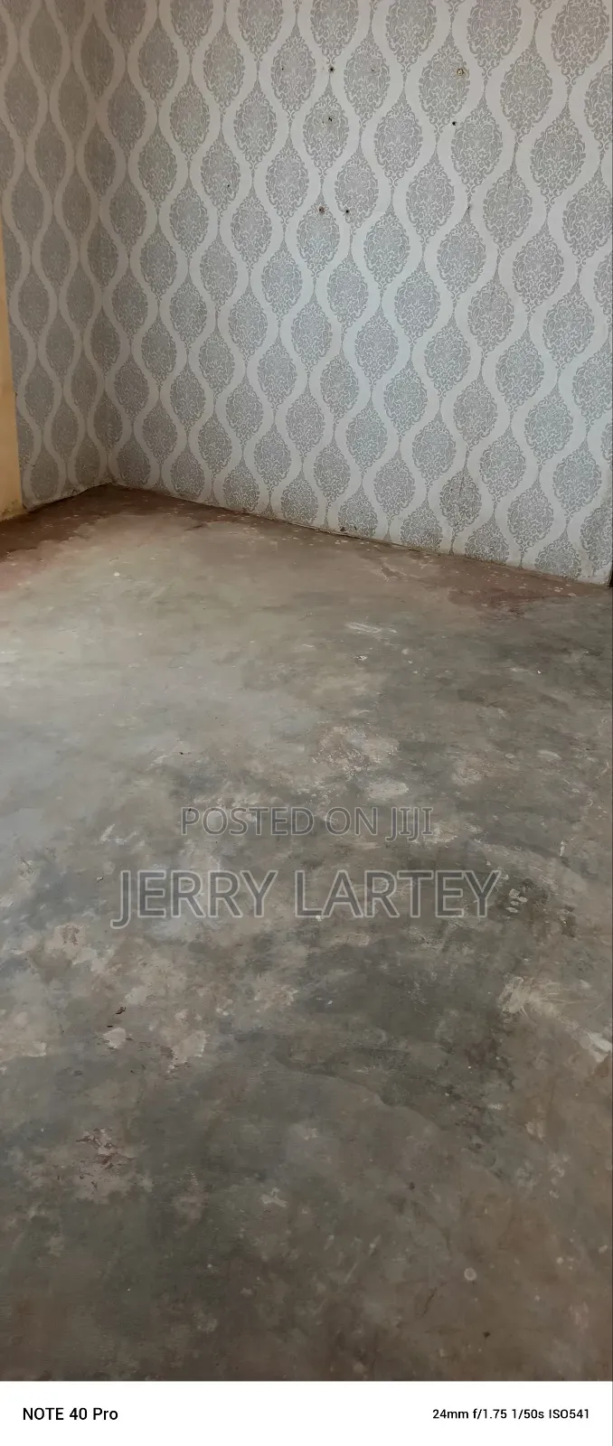 1bdrm Apartment in Dansoman Children for rent