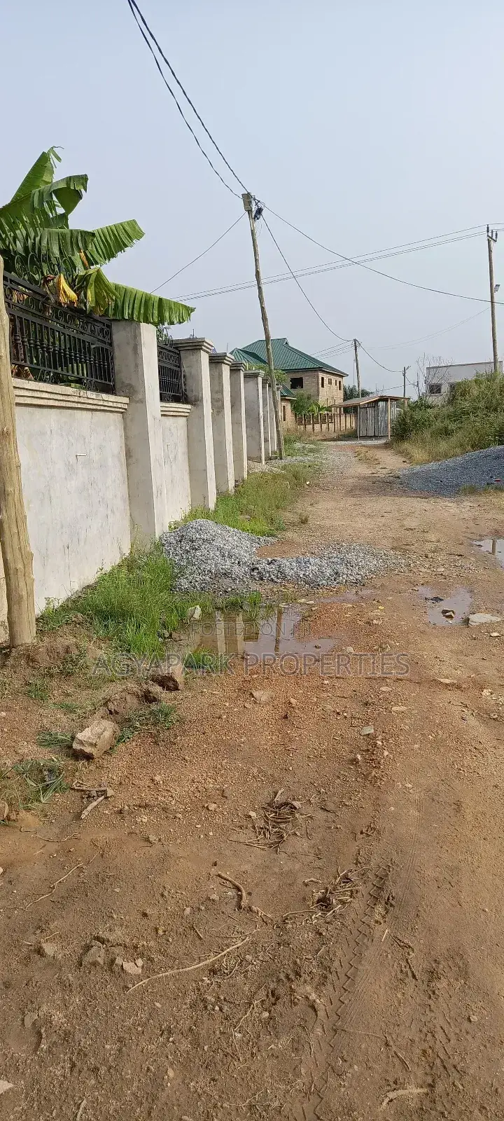 4bdrm House in Kotoku, Amasaman for sale