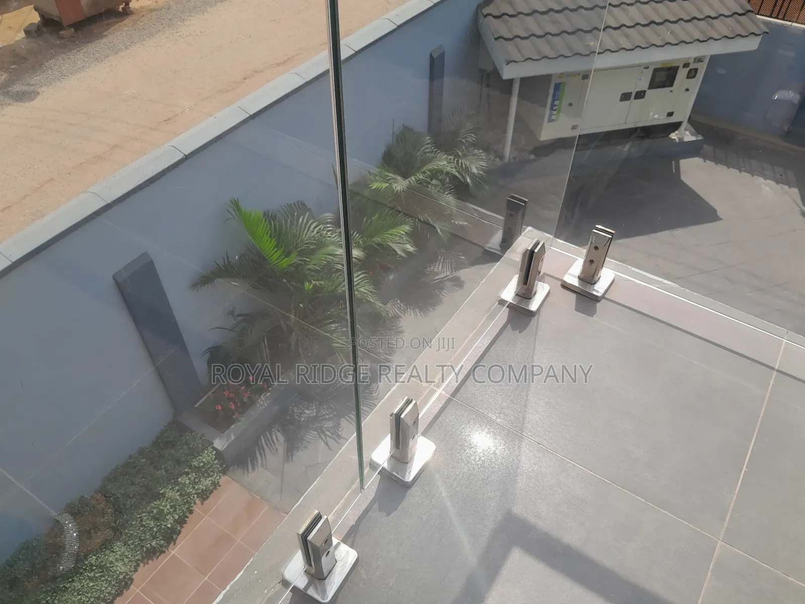4bdrm Townhouse / Terrace in Tseaddo, Accra Metropolitan for rent