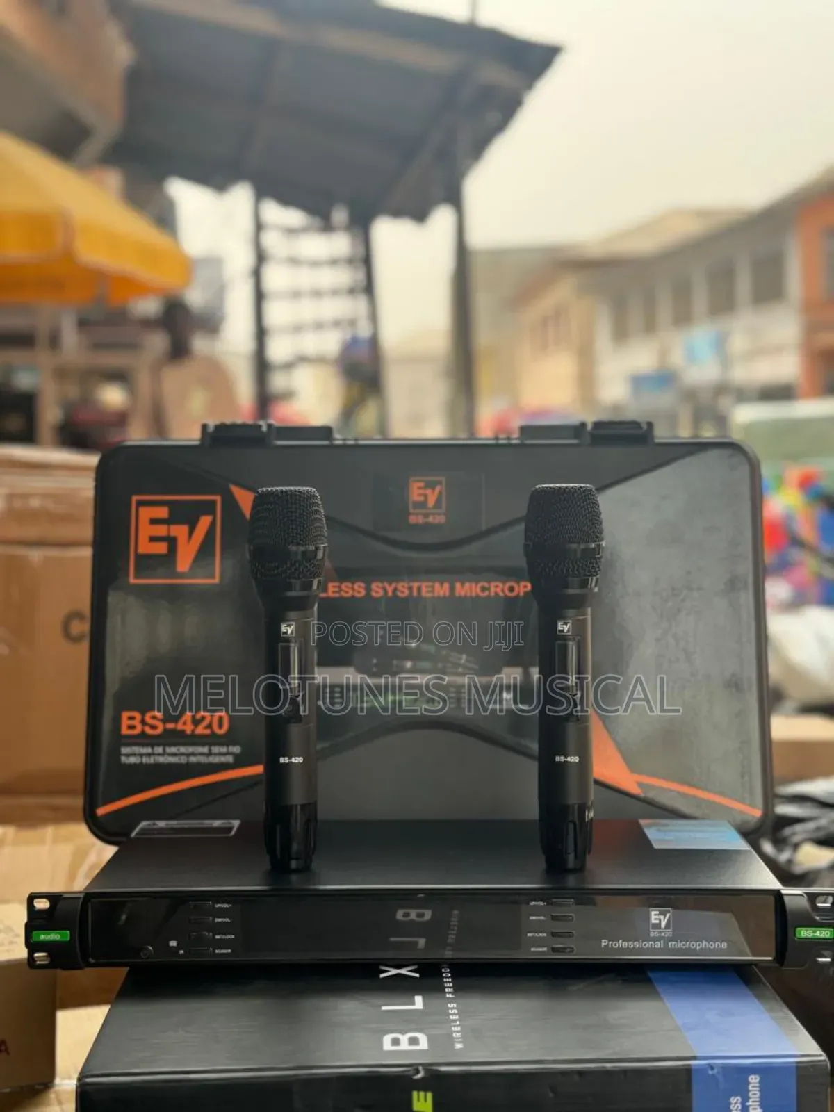 EV BS-420 Dual Wireless Microphone