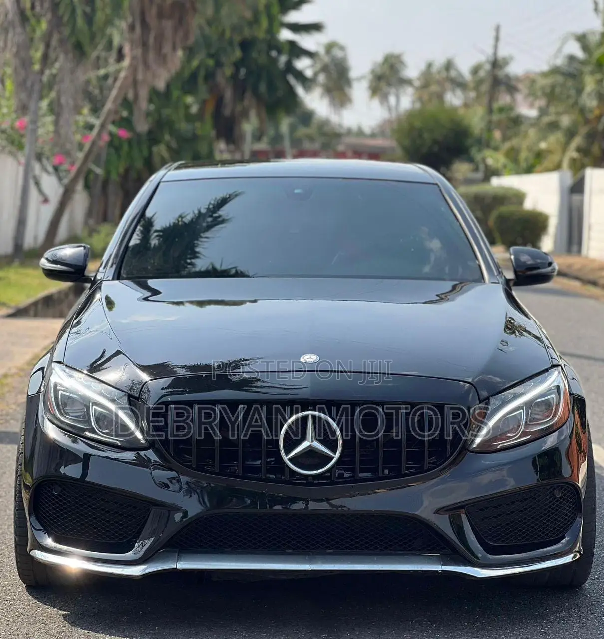 Mercedes-Benz C300 2016 Black