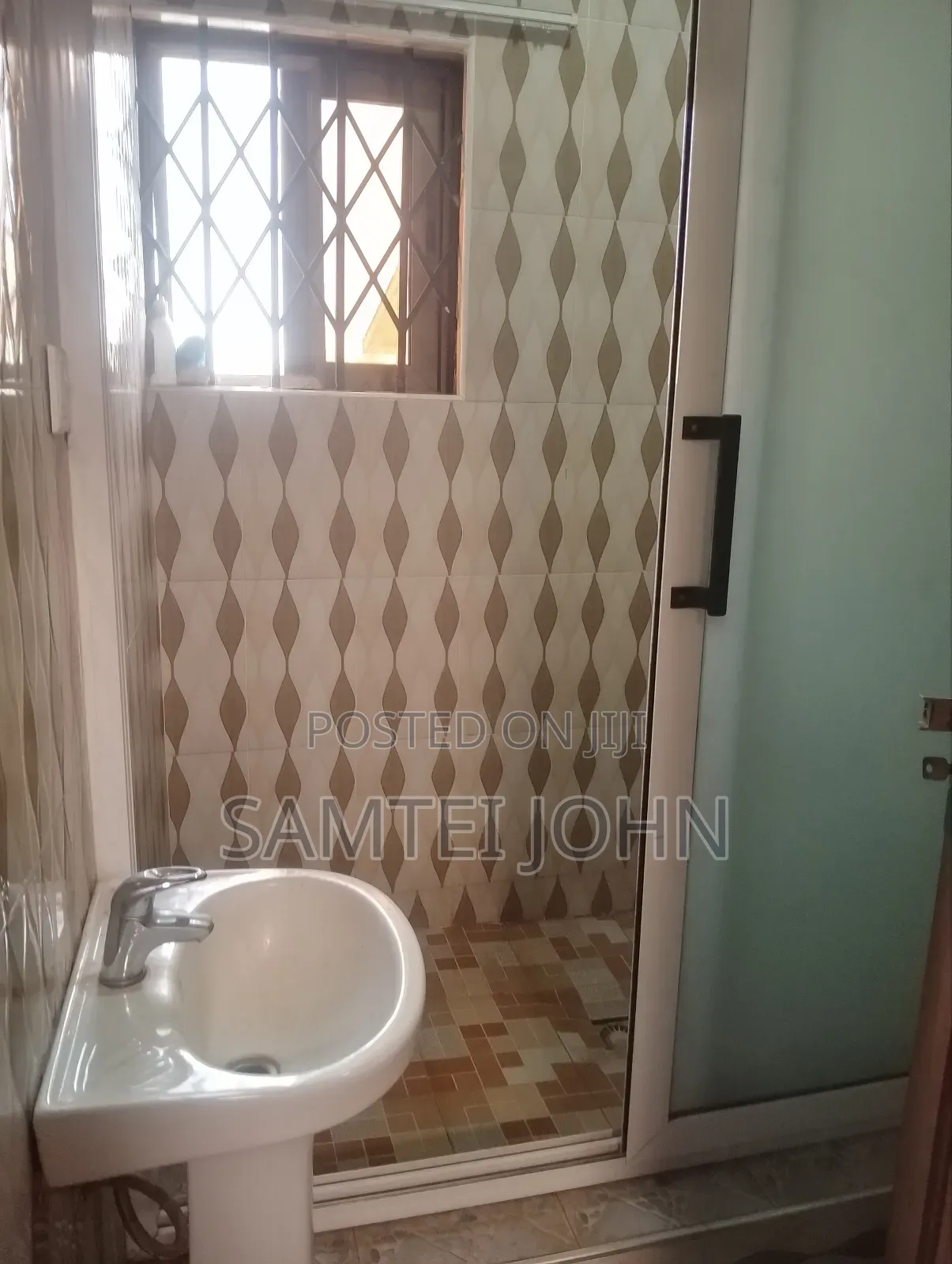 Furnished 2bdrm Apartment in Sinco Properties, Ashaley Botwe for rent