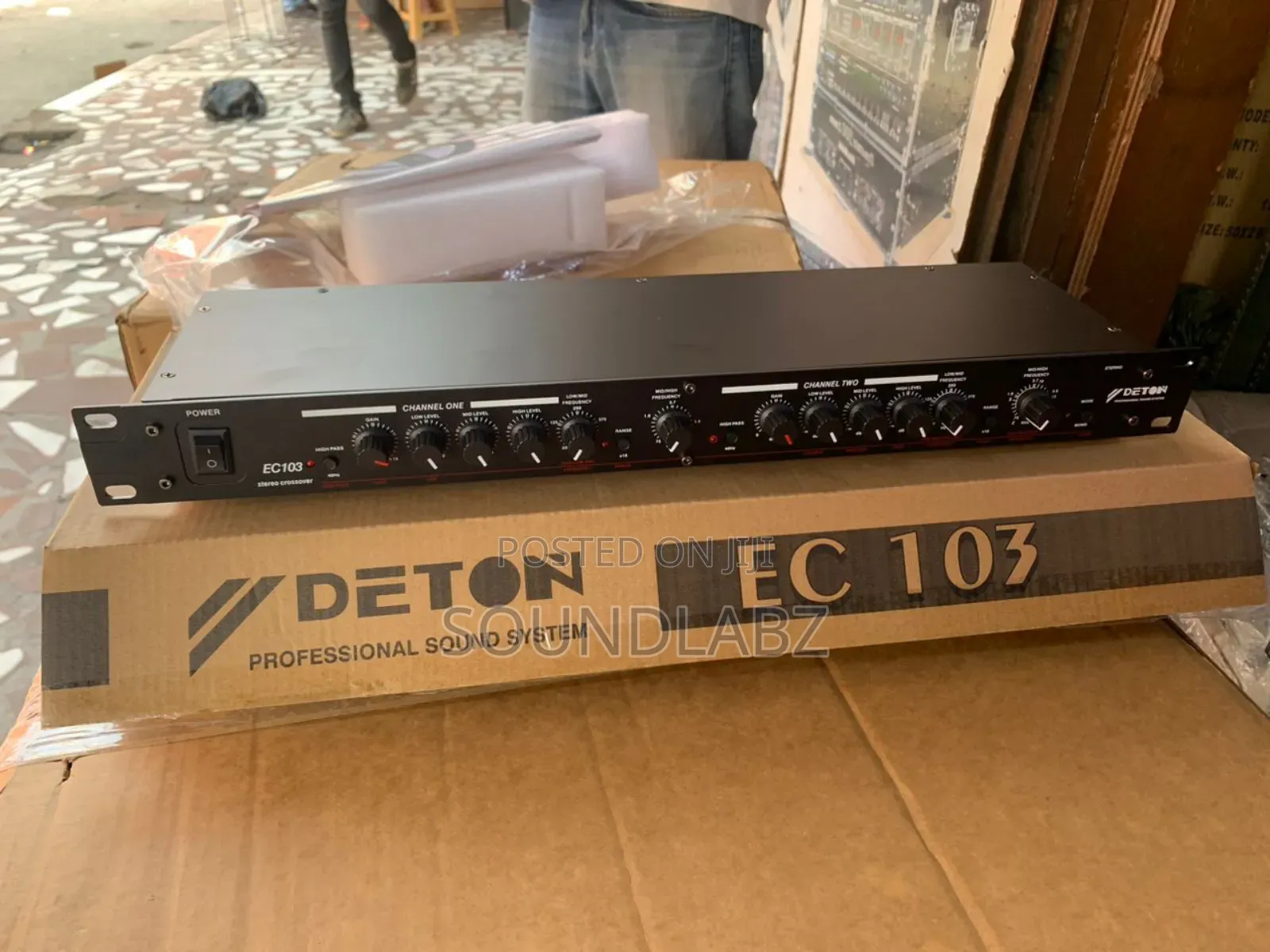 DETON EC 103 Crossover