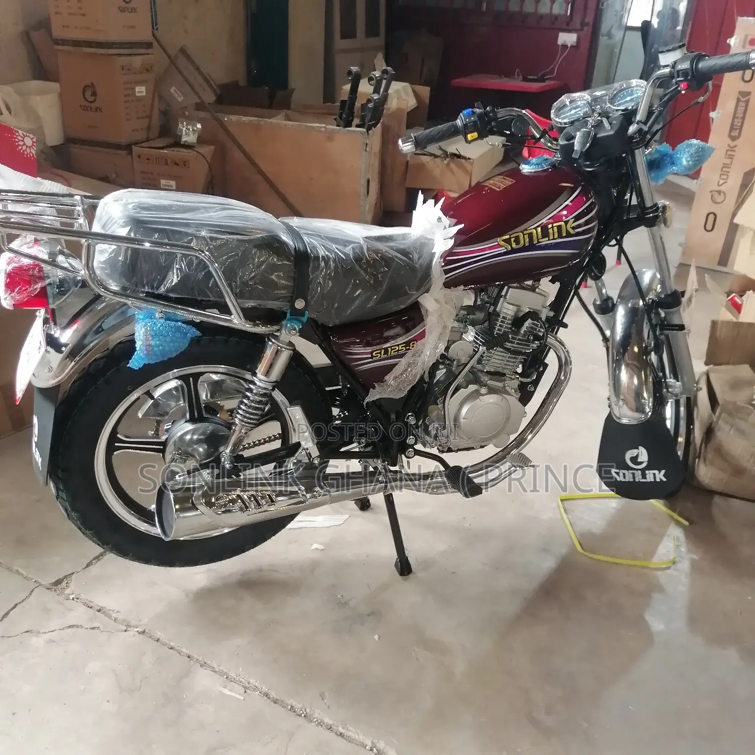New Haojue HJ125-8K 2024