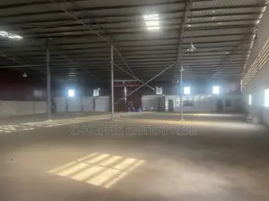 1000 SQM Warehouse at Achimota for Rent