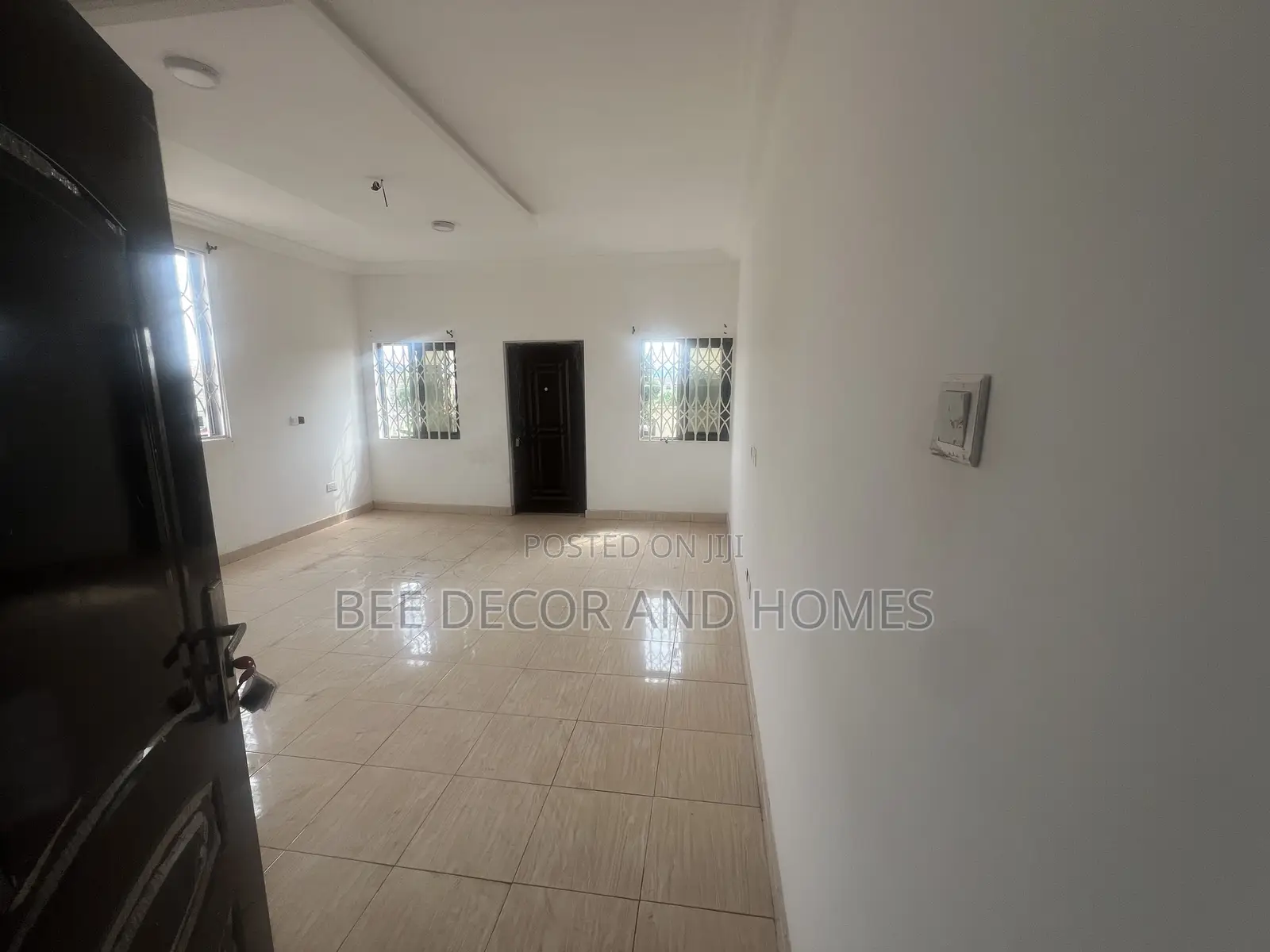 3bdrm Apartment in Bee Decor & Homes, Oyarifa for rent