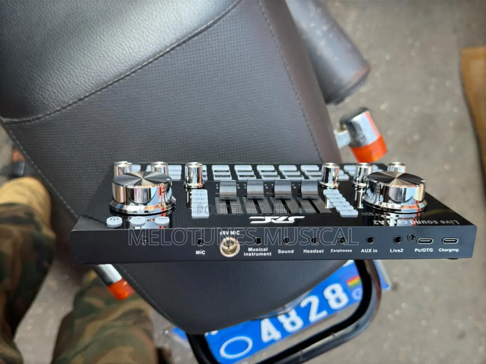 Jac A2 Live Sound Card Portable Bluetooth Sound Card