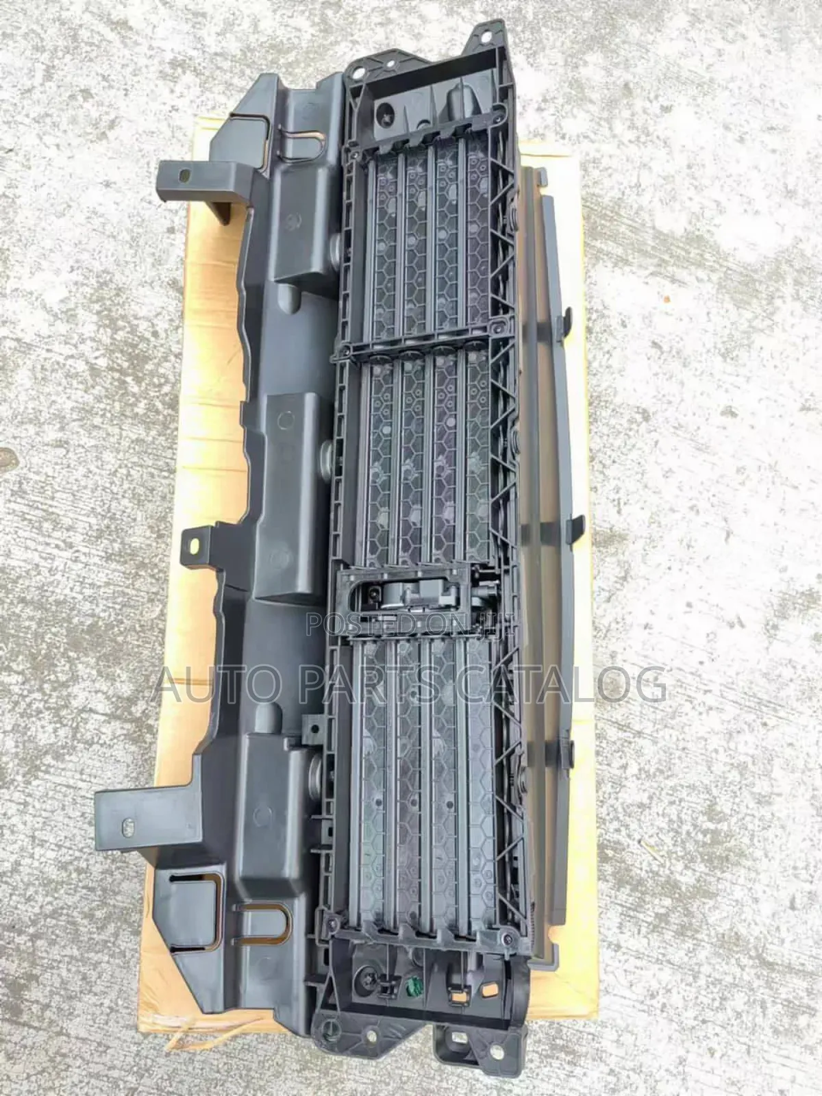 Honda CRV 1.5 Shutter Grille
