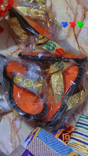 Traditional Kente Accessories